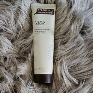 Ahava hand creme